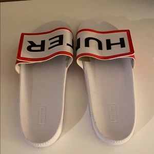 Hunter slides size 10 (UK 8)